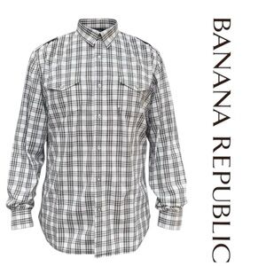 Banana Republic Men’s Plaid Button-Down Shirt – Size L